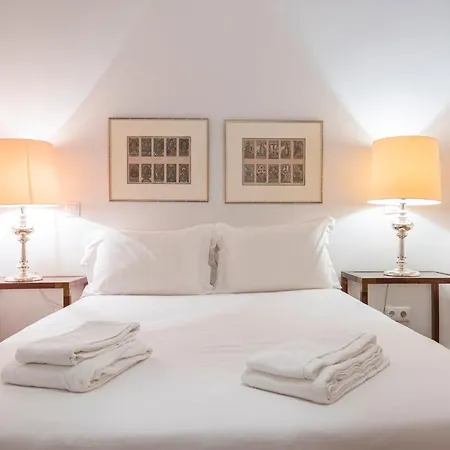 Castelo Design Aparment W/ Balcony & Super View By Lovelystay Lisbon Exterior photo